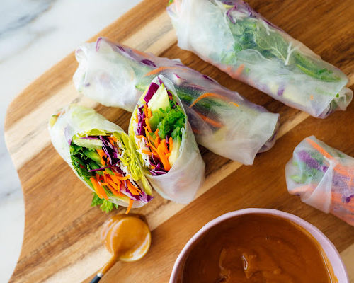 Fresh Spring Rolls with Peanut Sauce