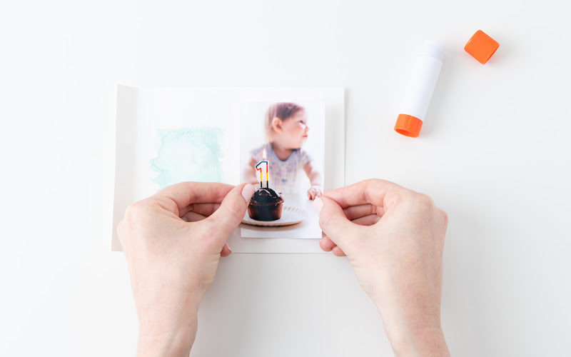 Attaching a sticker to a photo album