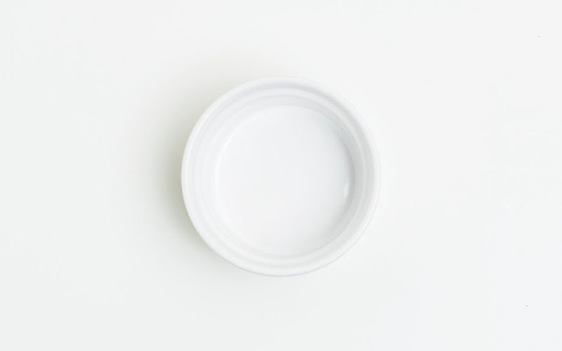 A white plate